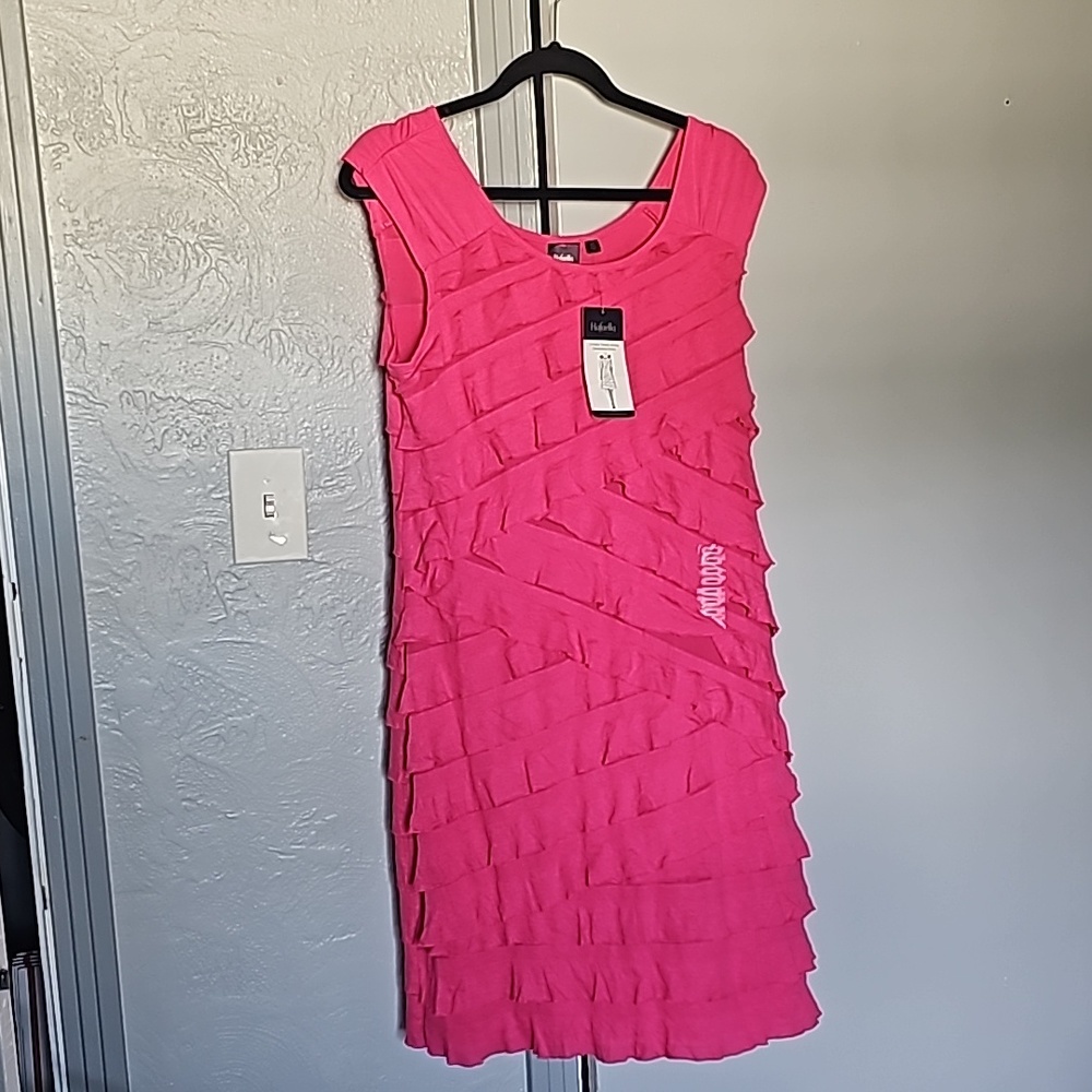Raffaello Crinkle Tiered Jersey Sleeveless Dress, size large, and color hot pink